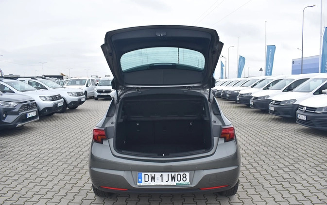 Opel Astra cena 44900 przebieg: 145411, rok produkcji 2020 z Morąg małe 562